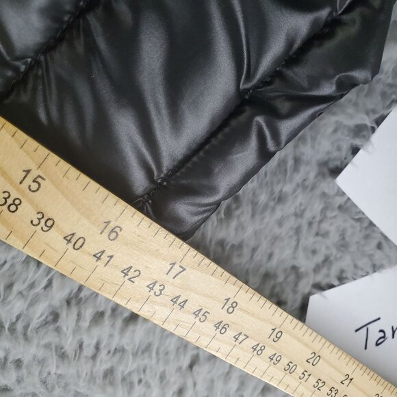 DKNY Coat Womens Size Small Black Hooded Puffer 100% Polyester Machine Washable - Picture 7 of 9